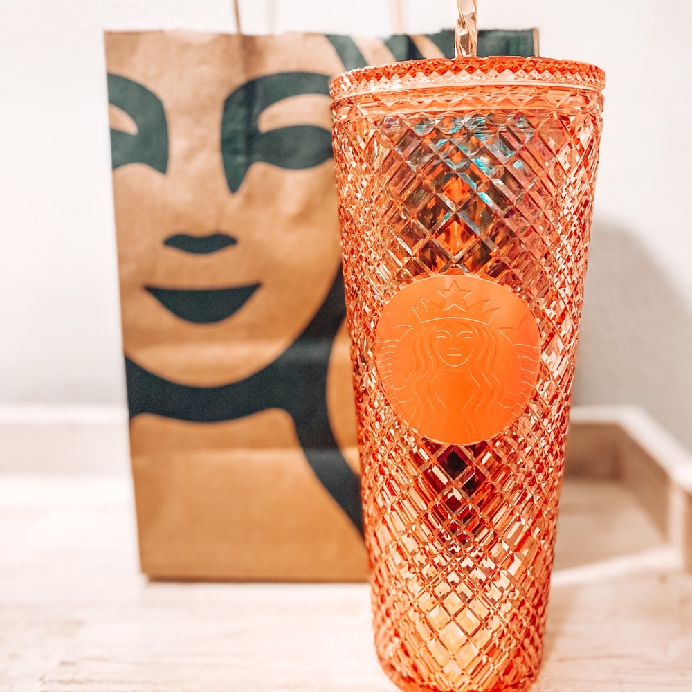 JEWELED” STARBUCKS HOLIDAY COLLECTION 2021